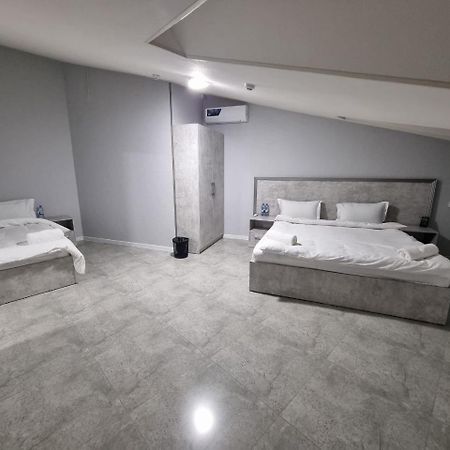 Revel Hotel Tashkent Luaran gambar