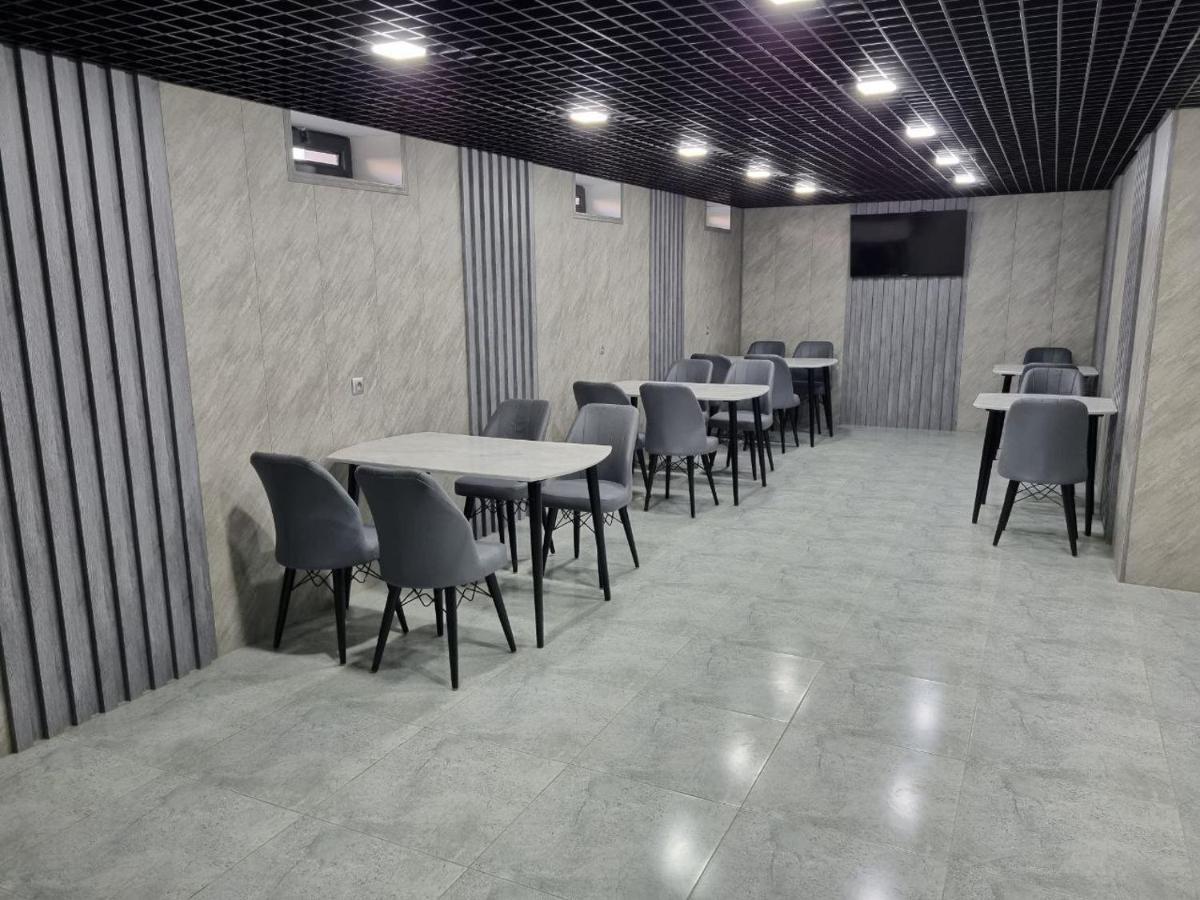 Revel Hotel Tashkent Luaran gambar