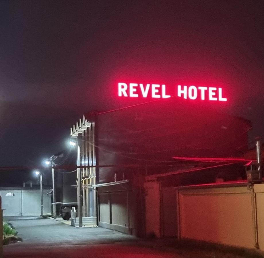 Revel Hotel Tashkent Luaran gambar