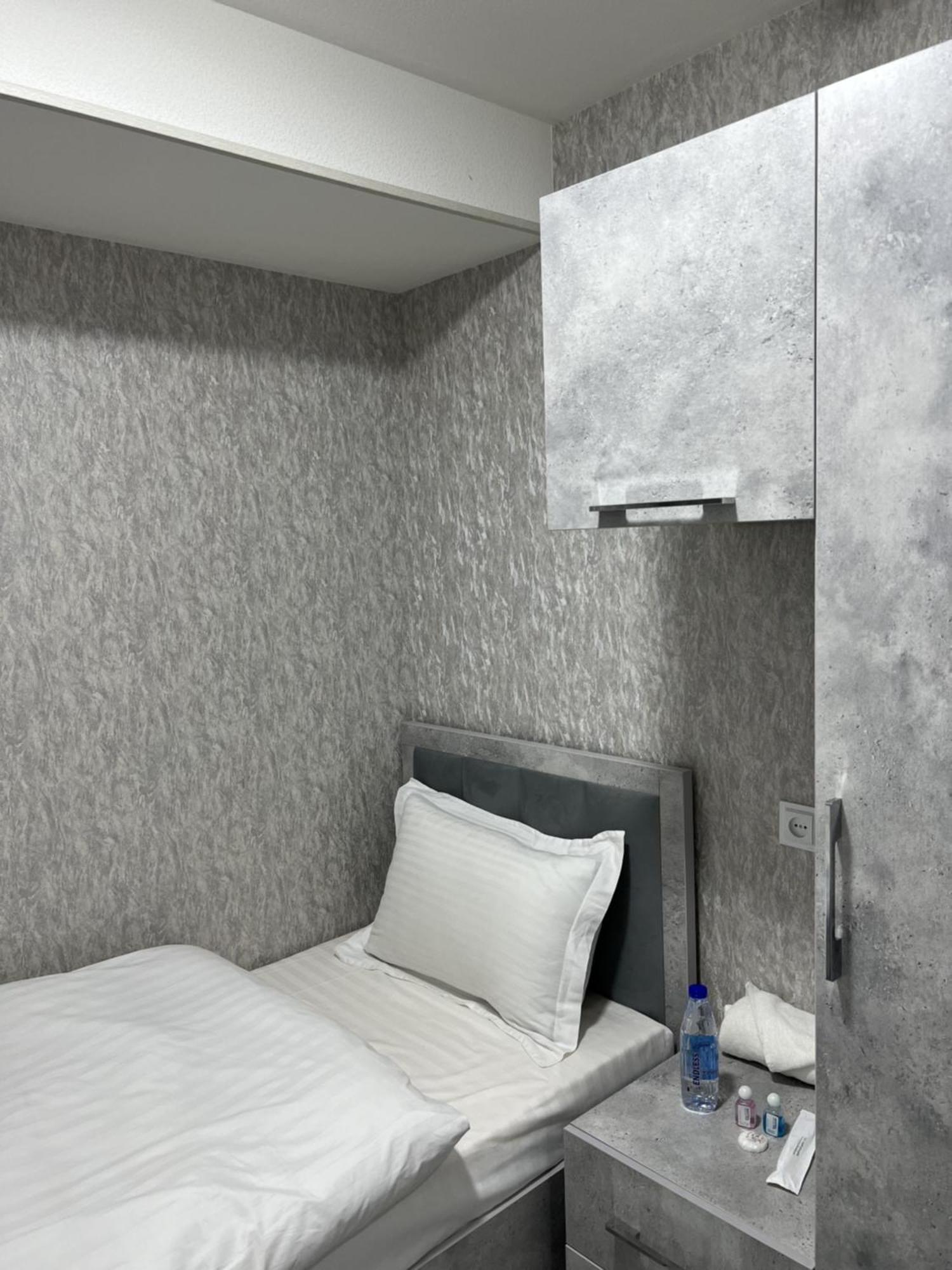 Revel Hotel Tashkent Luaran gambar
