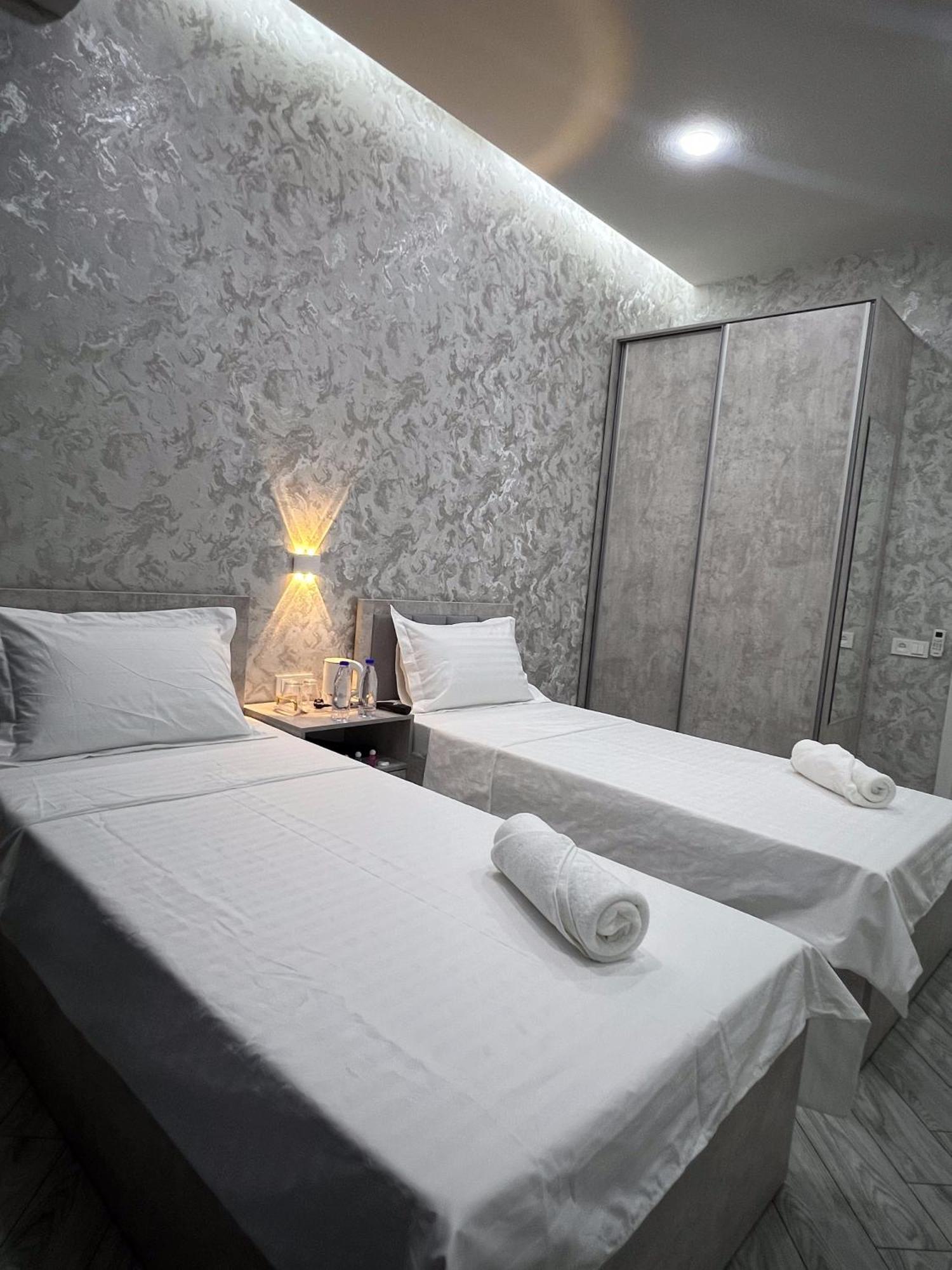 Revel Hotel Tashkent Luaran gambar